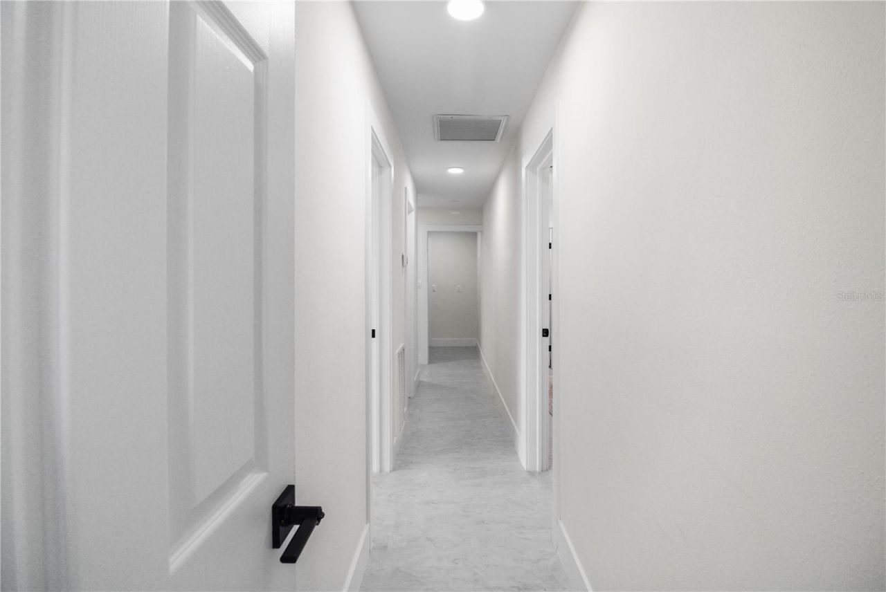 1575 Brookside Boulevard, Largo, FL 33770 Photo