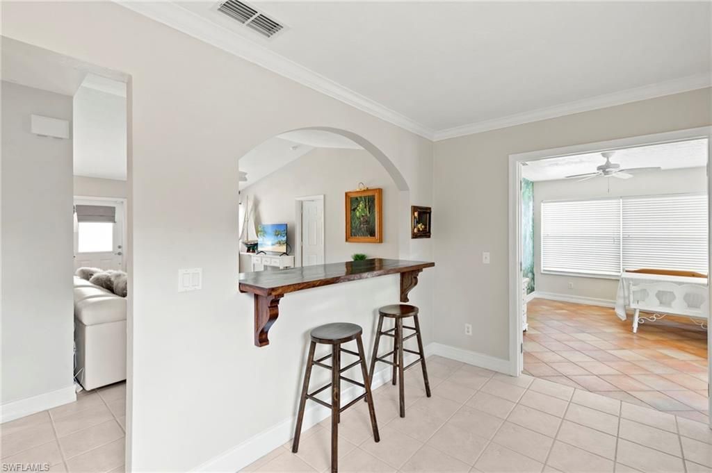 38 7th St, Bonita Springs, FL 34134 Photo