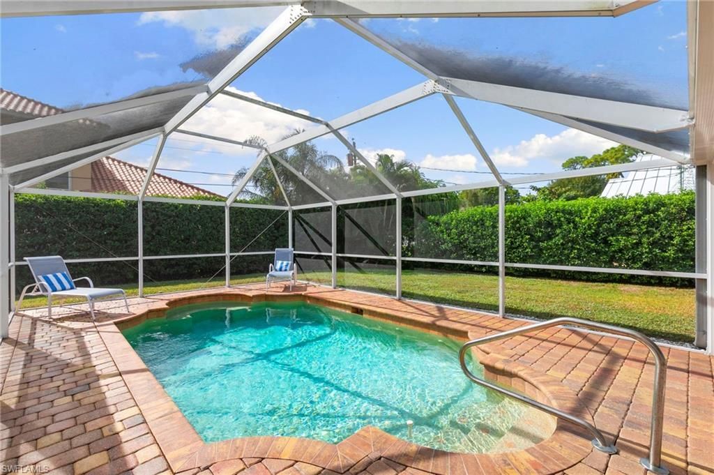 38 7th St, Bonita Springs, FL 34134 Photo