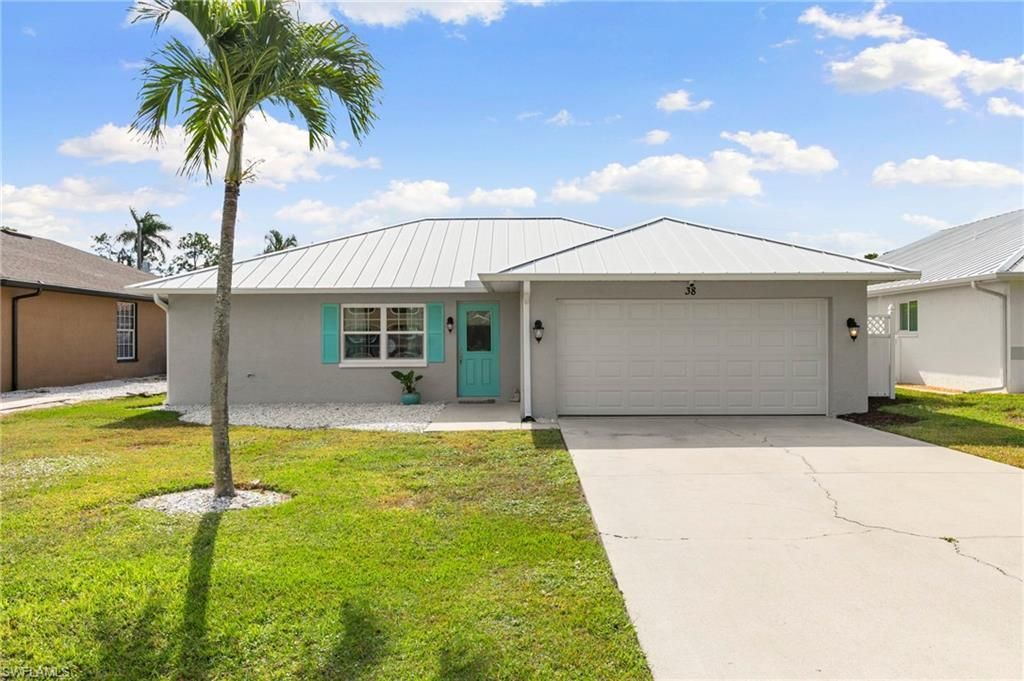 38 7th St, Bonita Springs, FL 34134 Photo
