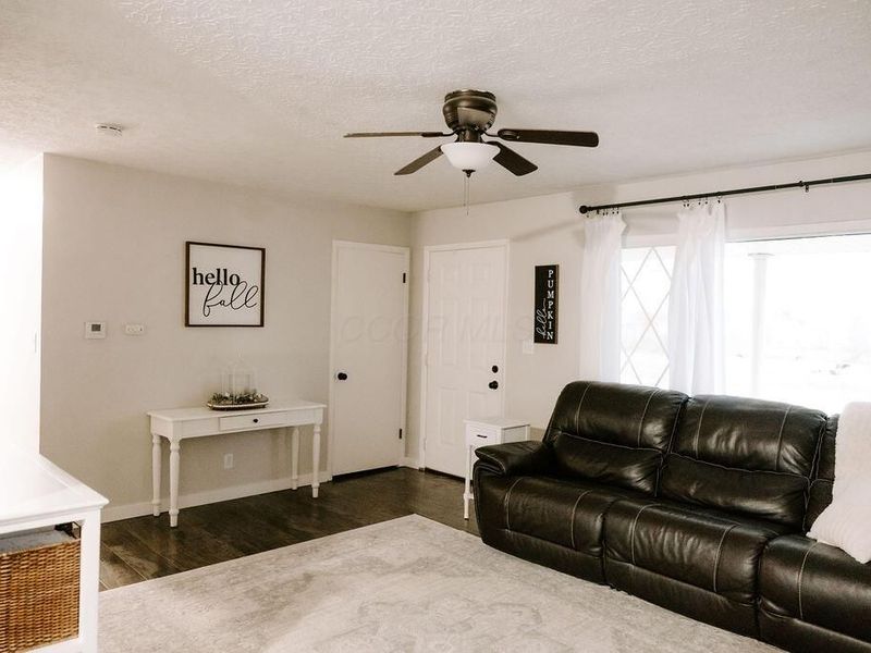 13903 School Lane Road, Centerburg, OH 43011 Photo 3