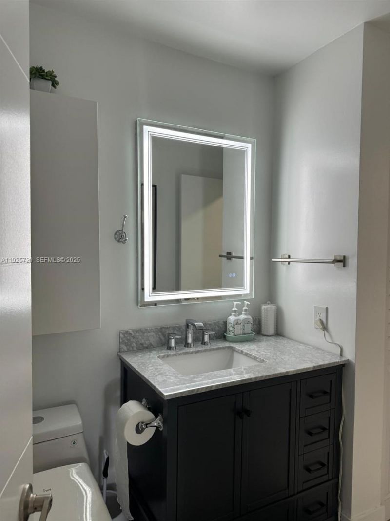 12650 Vista Isles Dr, Unit 923, Sunrise, FL 33325 Photo