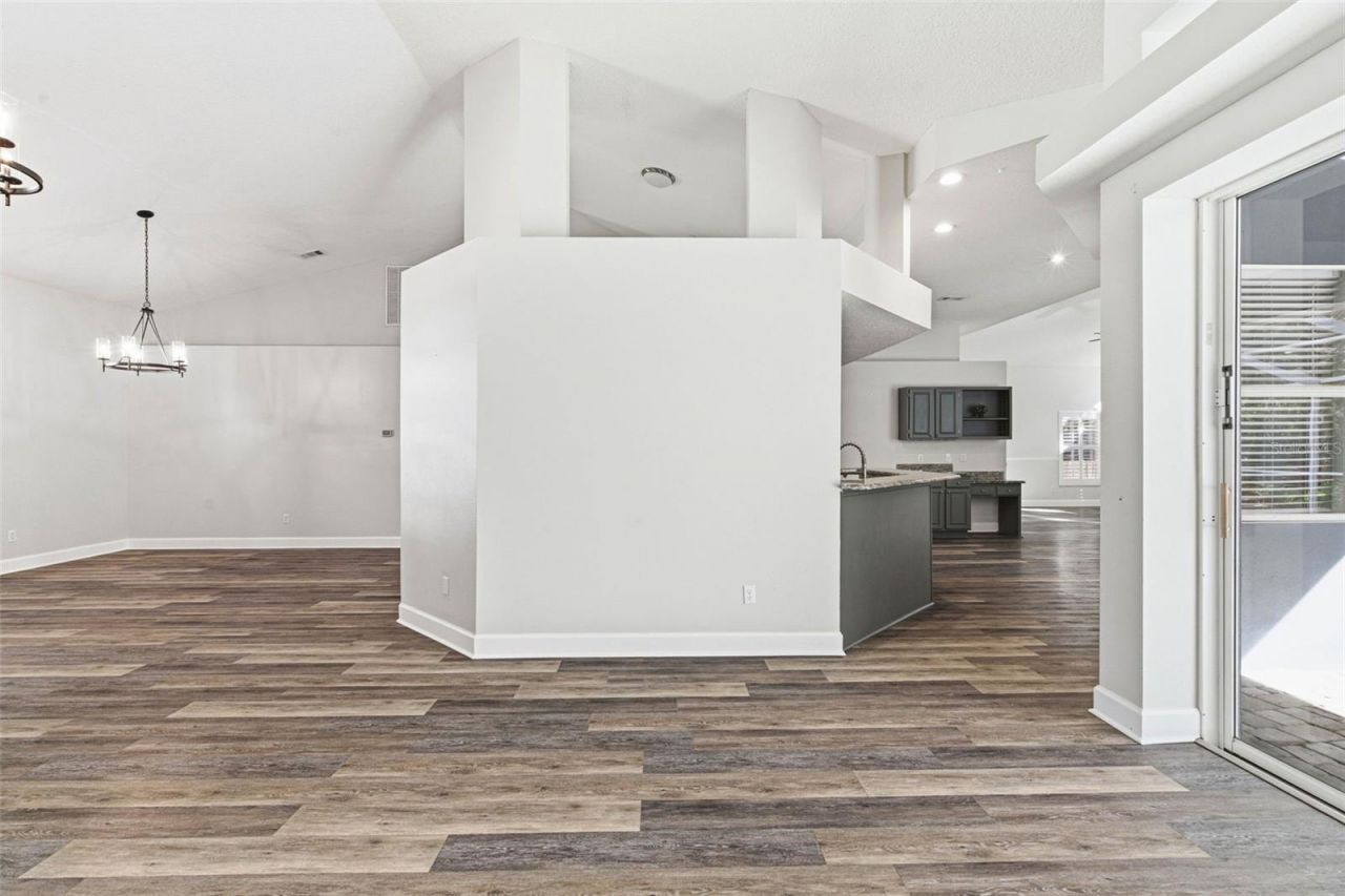 3042 Colonial Ridge Drive, Brandon, FL 33511 Photo