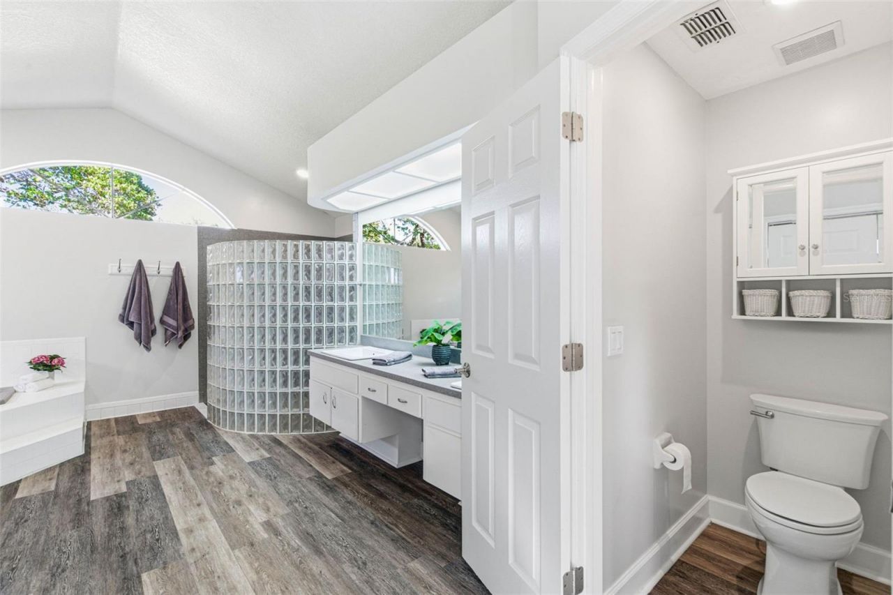 3042 Colonial Ridge Drive, Brandon, FL 33511 Photo