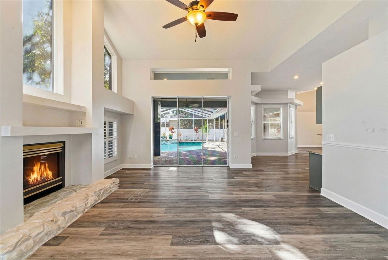 3042 Colonial Ridge Drive, Brandon, FL 33511 Photo