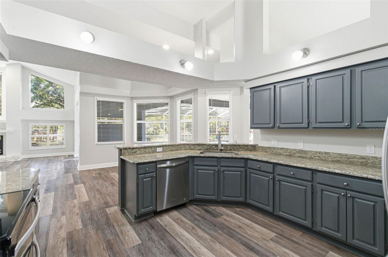 3042 Colonial Ridge Drive, Brandon, FL 33511 Photo