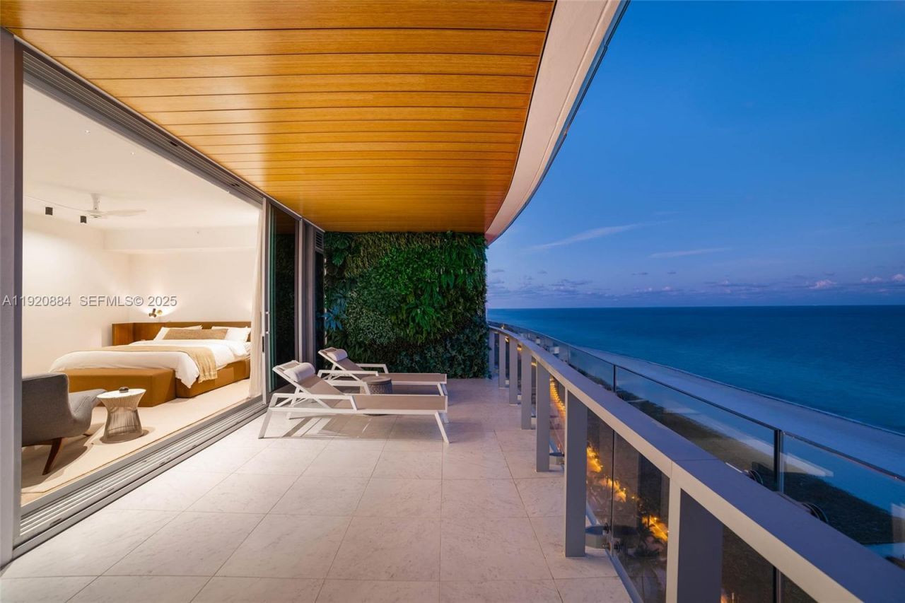 5775 Collins Ave, Unit 1501, Miami Beach, FL 33140 Photo