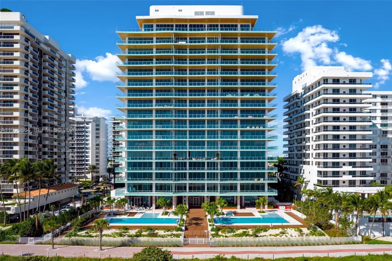 5775 Collins Ave, Unit 1501, Miami Beach, FL 33140 Photo