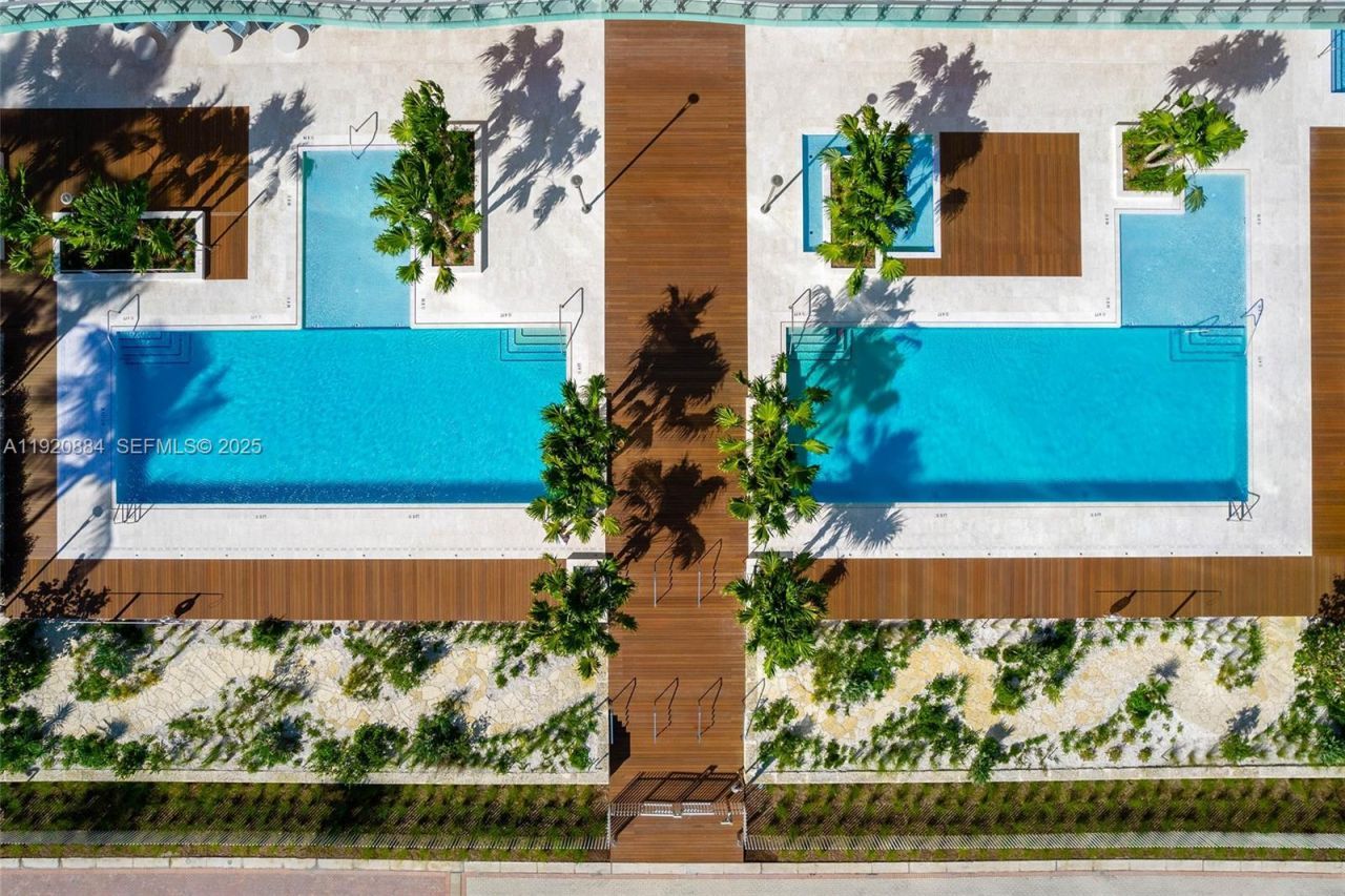 5775 Collins Ave, Unit 1501, Miami Beach, FL 33140 Photo