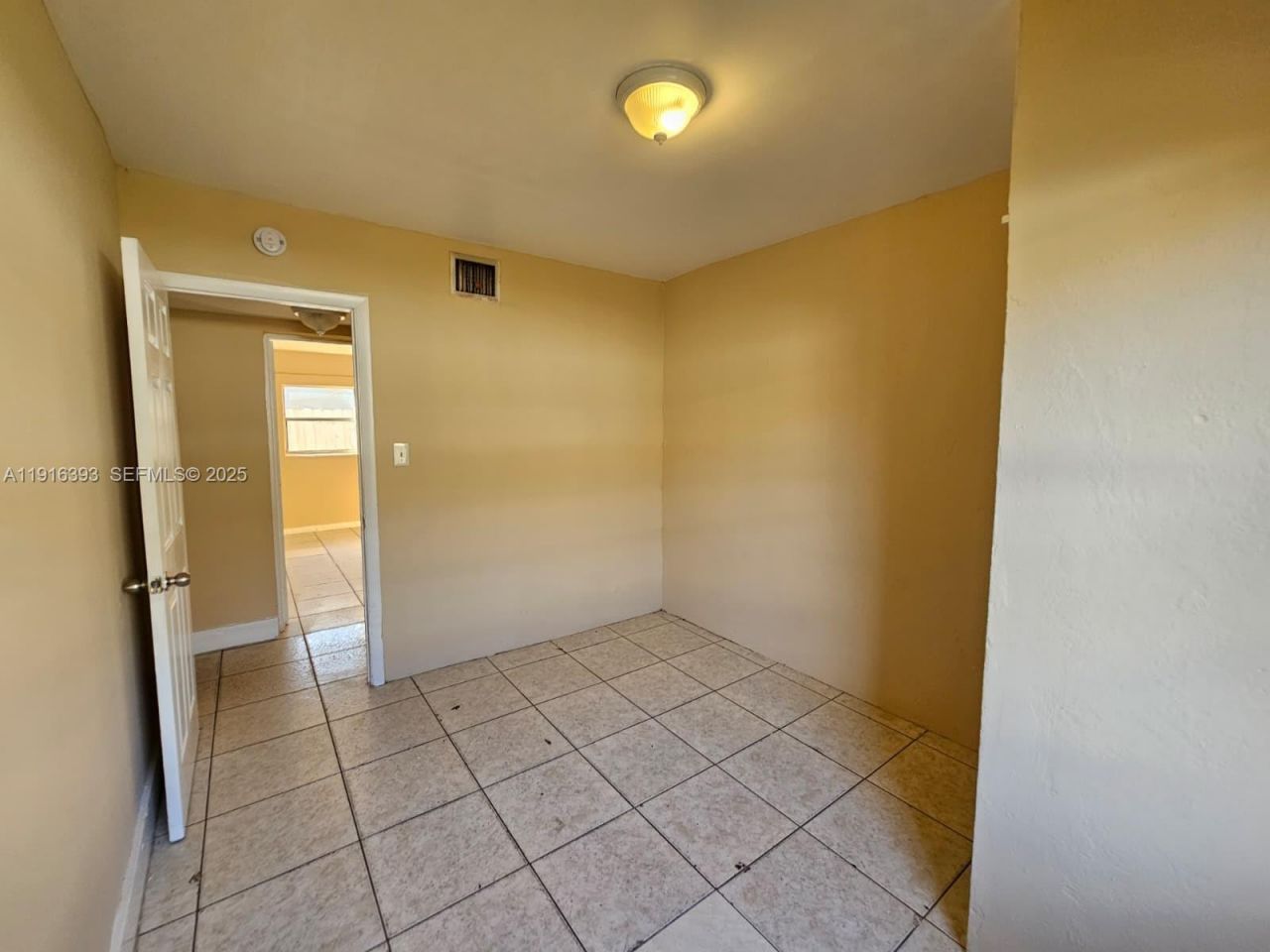 2712 NW 14th St, Fort Lauderdale, FL 33311 Photo