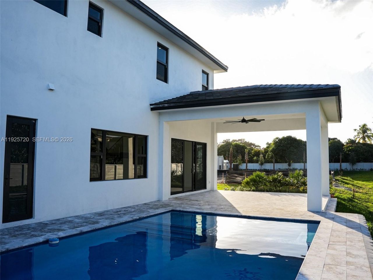 13083 Davie Oaks Dr, Davie, FL 33325 Photo