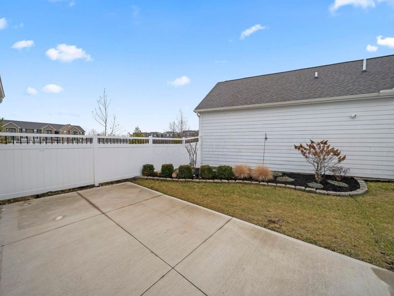 5744 Caulfield Lane, Dublin, OH 43016 Photo 6