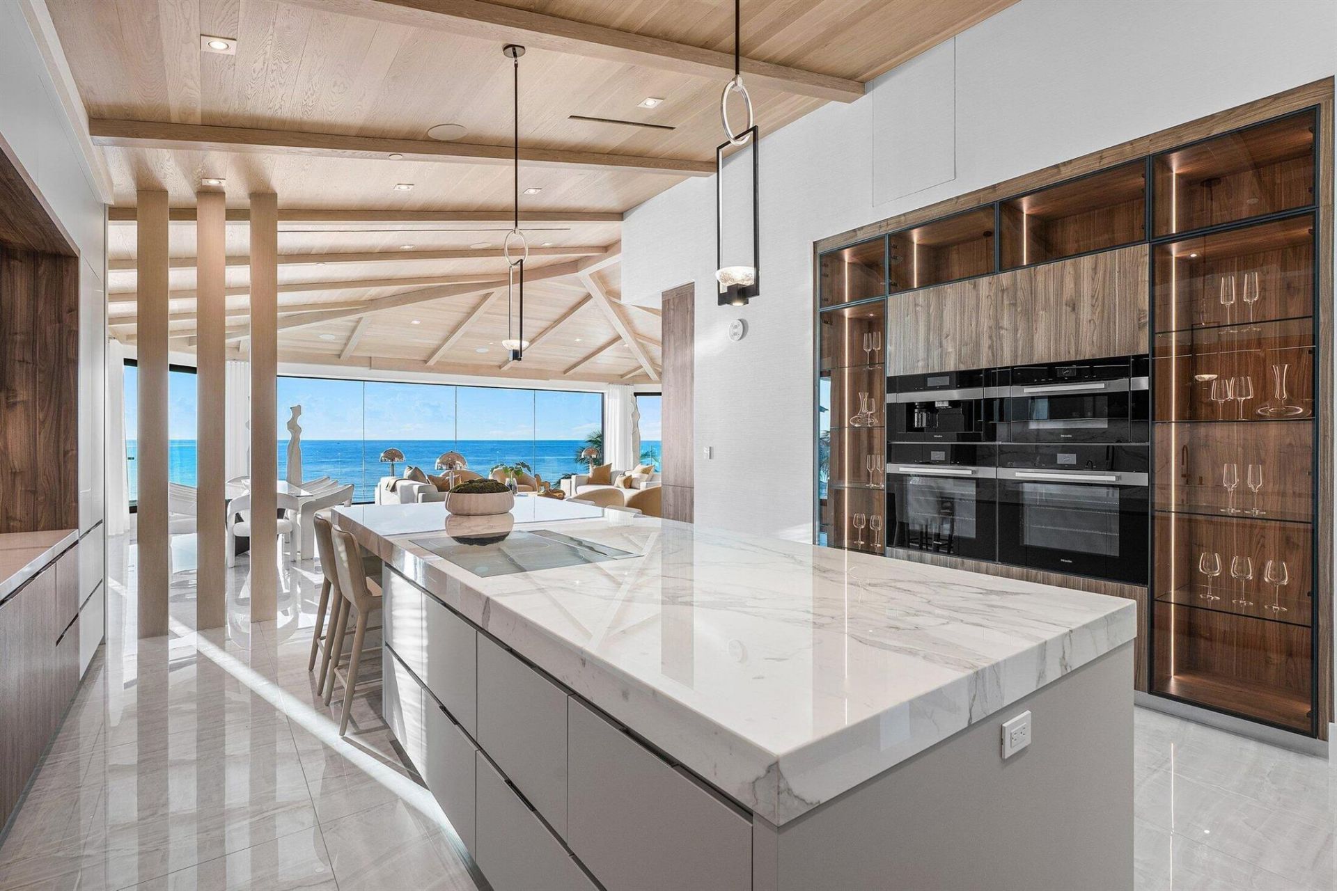 3425 S Ocean Boulevard, Unit 4, Highland Beach, FL 33487 Photo