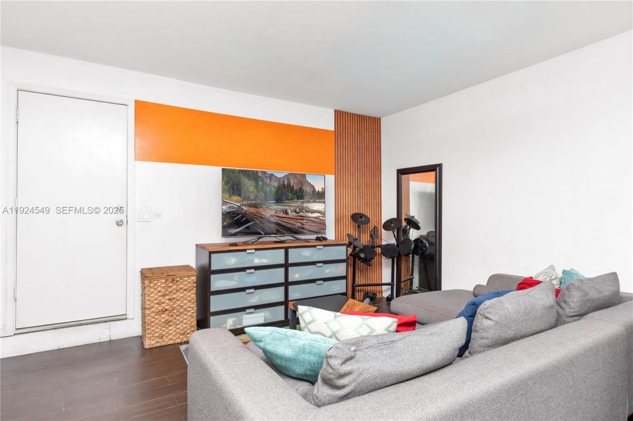 7101 NW 44th Ln, Coconut Creek, FL 33073 Photo