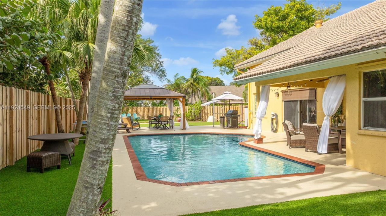 7101 NW 44th Ln, Coconut Creek, FL 33073 Photo