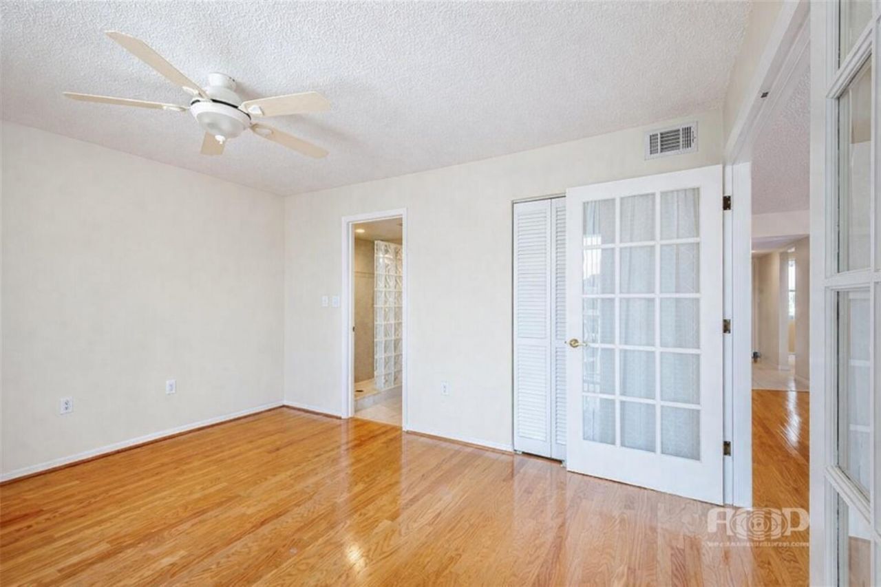 3100 NE 48th Street, Unit 908, Fort Lauderdale, FL 33308 Photo