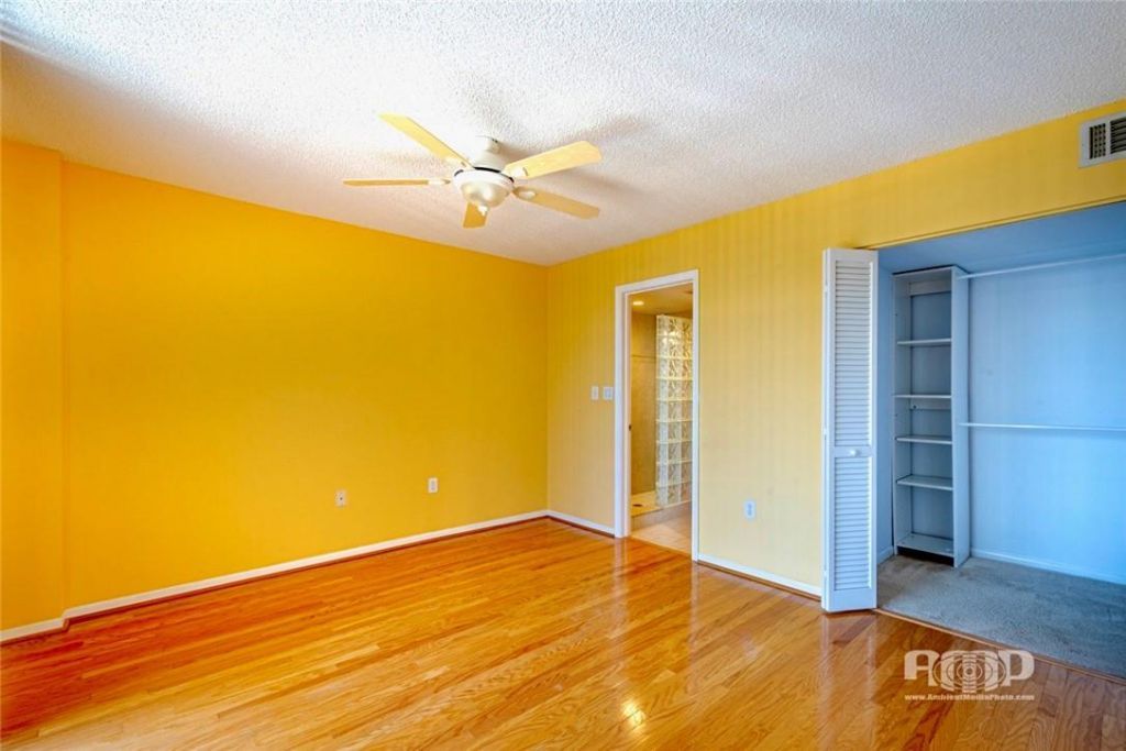 3100 NE 48th Street, Unit 908, Fort Lauderdale, FL 33308 Photo