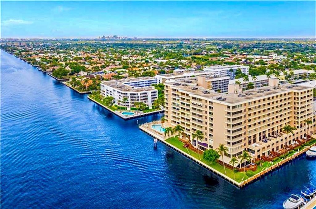 3100 NE 48th Street, Unit 908, Fort Lauderdale, FL 33308 Photo