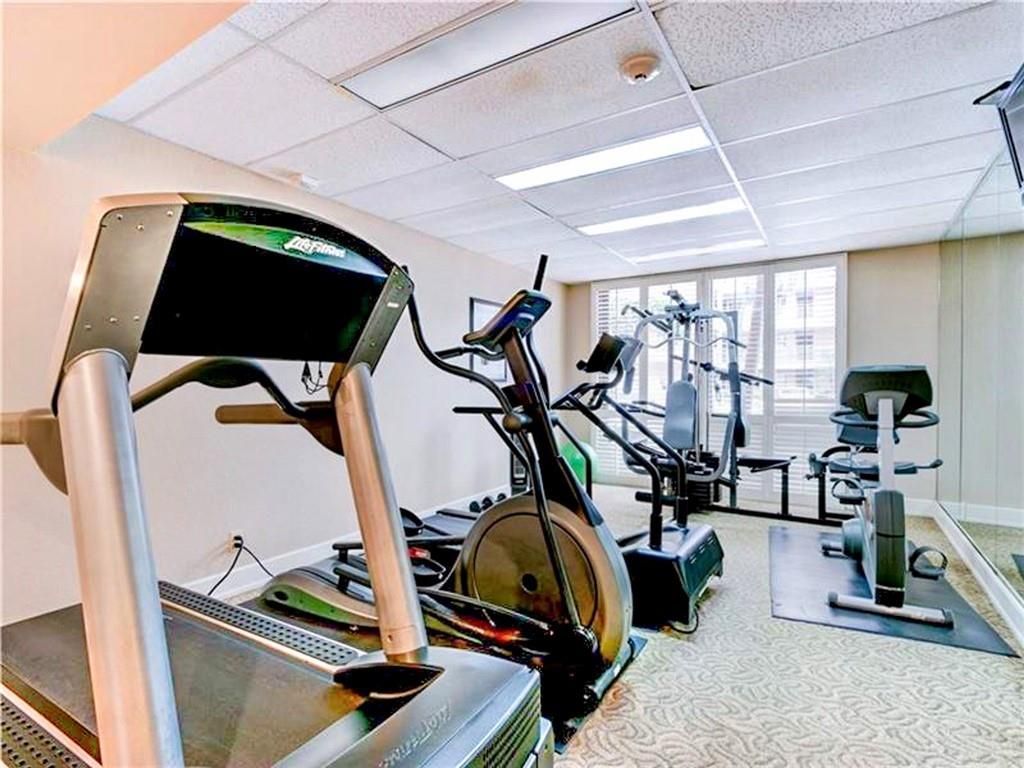 3100 NE 48th Street, Unit 908, Fort Lauderdale, FL 33308 Photo