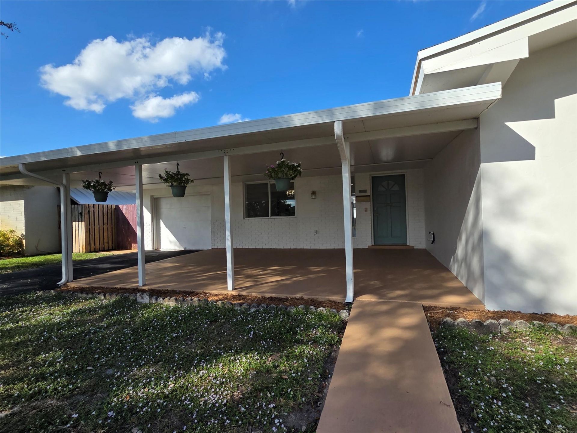 8571 NW 16th Street, Pembroke Pines, FL 33024 Photo