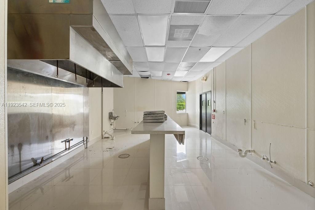 2500 Wilton Dr, Wilton Manors, FL 33305 Photo