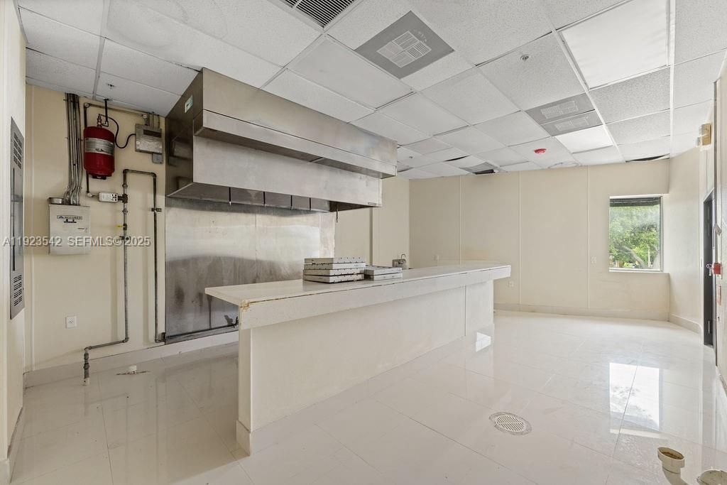 2500 Wilton Dr, Wilton Manors, FL 33305 Photo