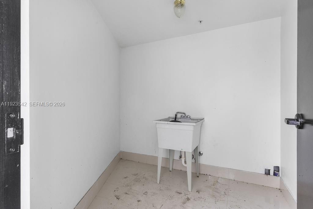 2500 Wilton Dr, Wilton Manors, FL 33305 Photo