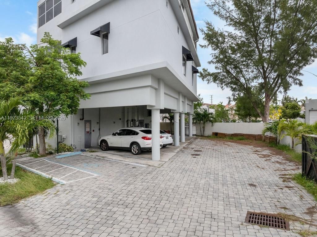 2500 Wilton Dr, Wilton Manors, FL 33305 Photo