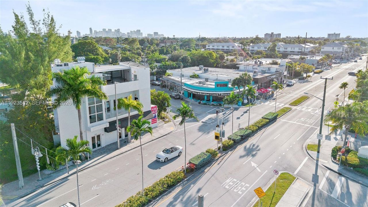 2500 Wilton Dr, Wilton Manors, FL 33305 Photo