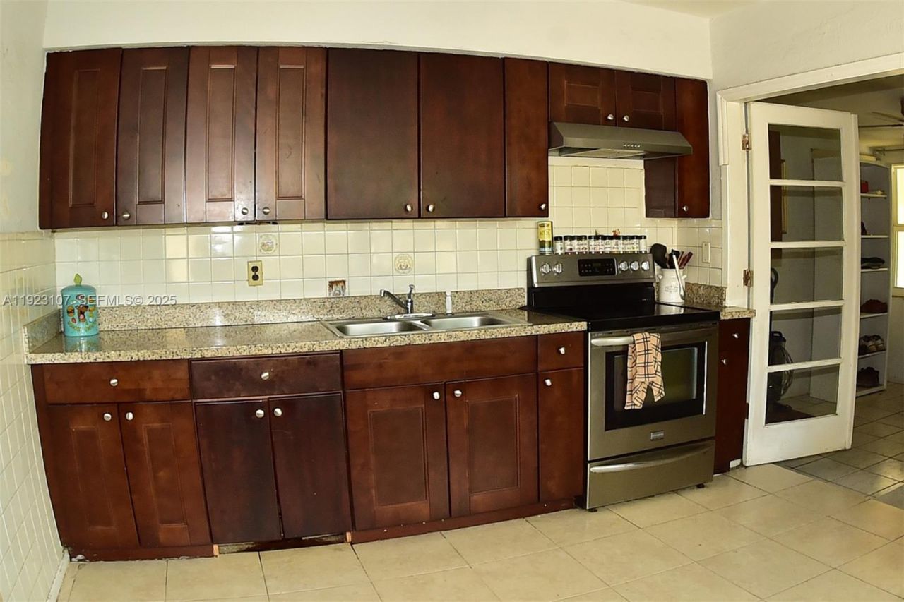 2812 Wiley St, Hollywood, FL 33020 Photo