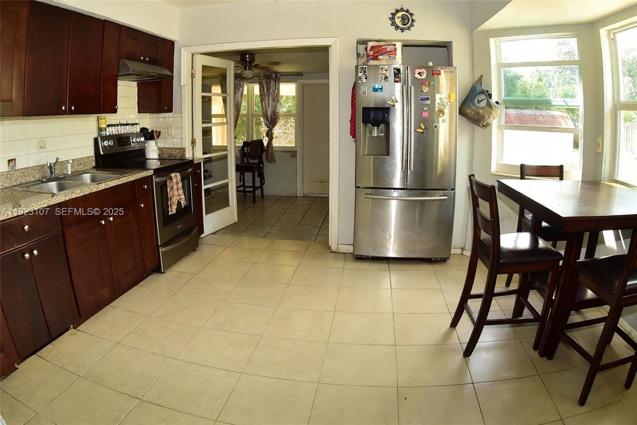 2812 Wiley St, Hollywood, FL 33020 Photo