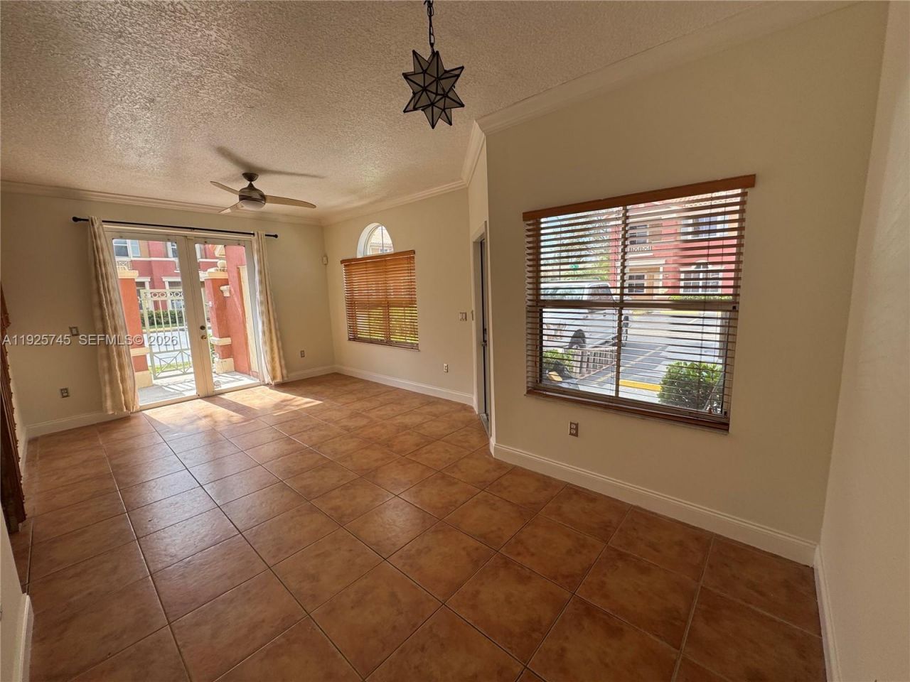 6015 NW 116th Pl, Unit 468, Doral, FL 33178 Photo