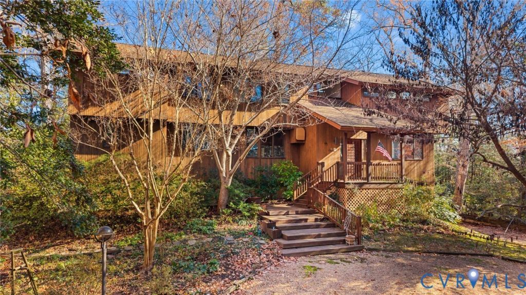 701 Colony Trail, Lanexa, VA 23089 Main Photo