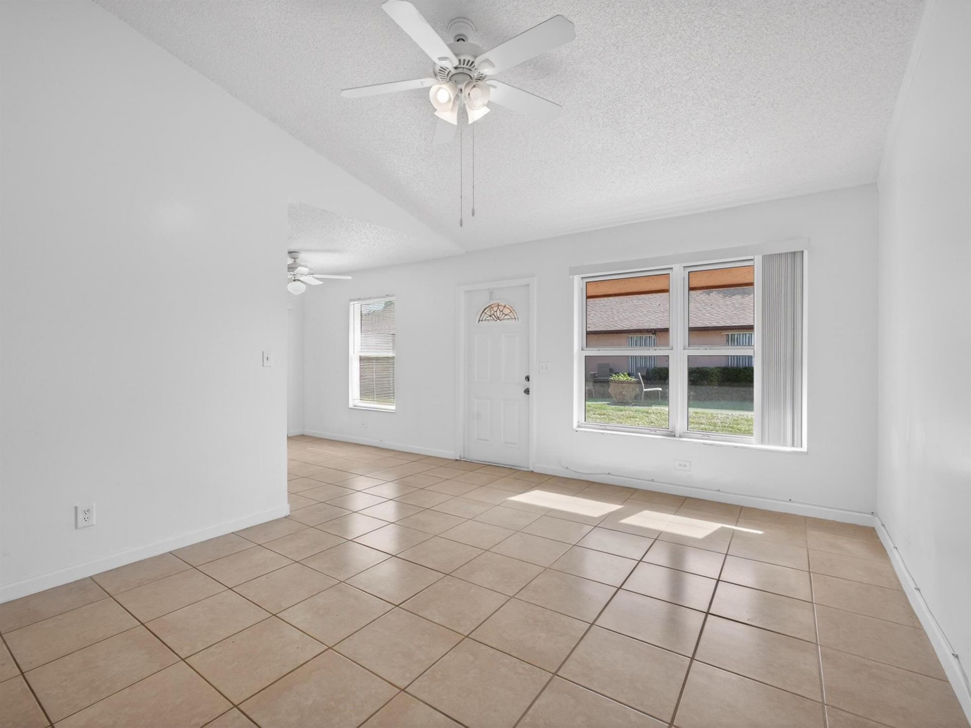 2548 Ida Way, West Palm Beach, FL 33415 Photo
