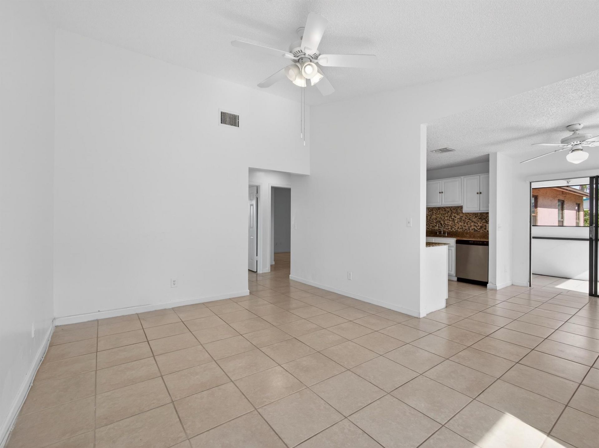 2548 Ida Way, West Palm Beach, FL 33415 Photo