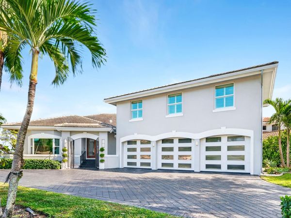 6 Cloister Circle, West Palm Beach, FL 33401