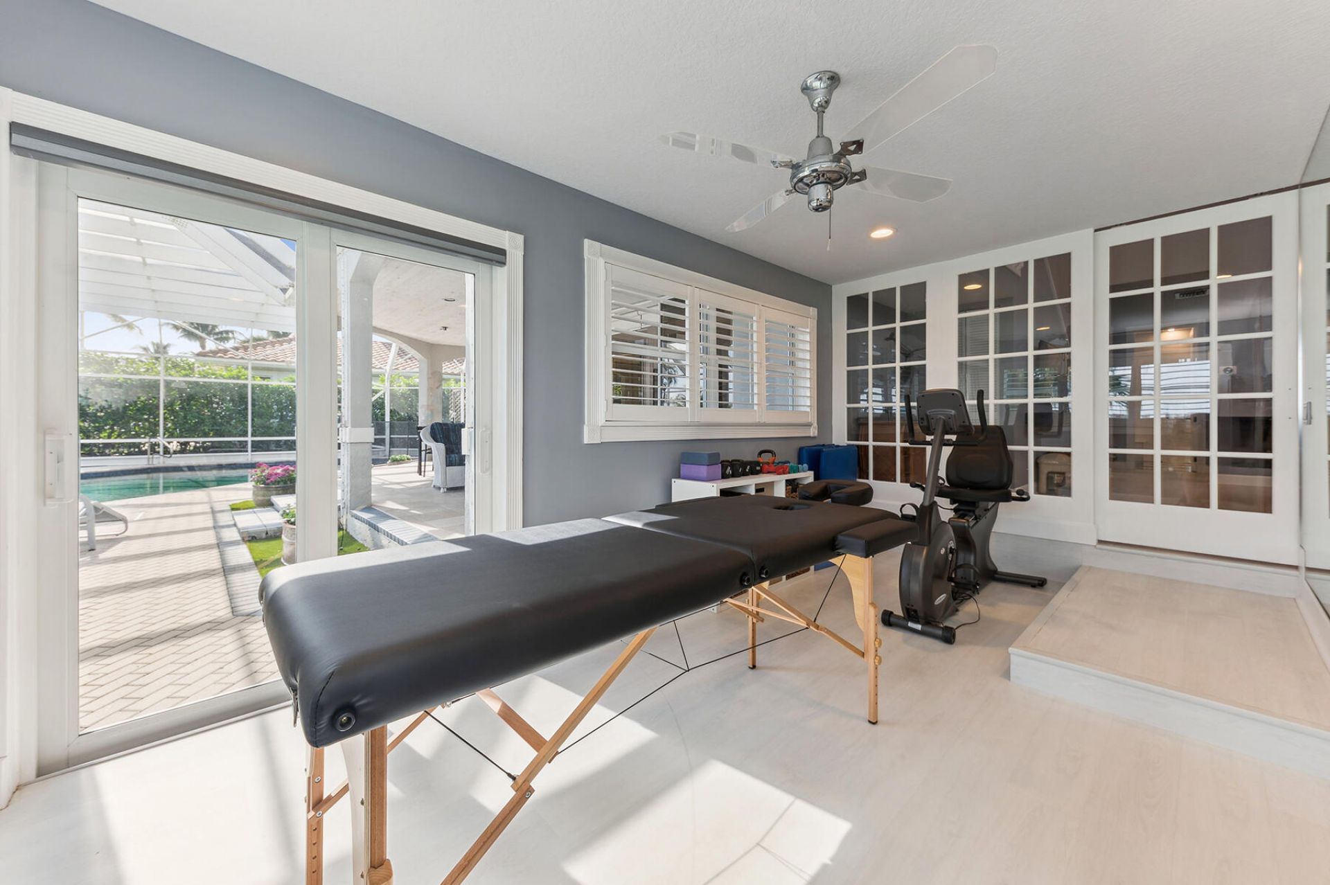 6 Cloister Circle, West Palm Beach, FL 33401 Photo