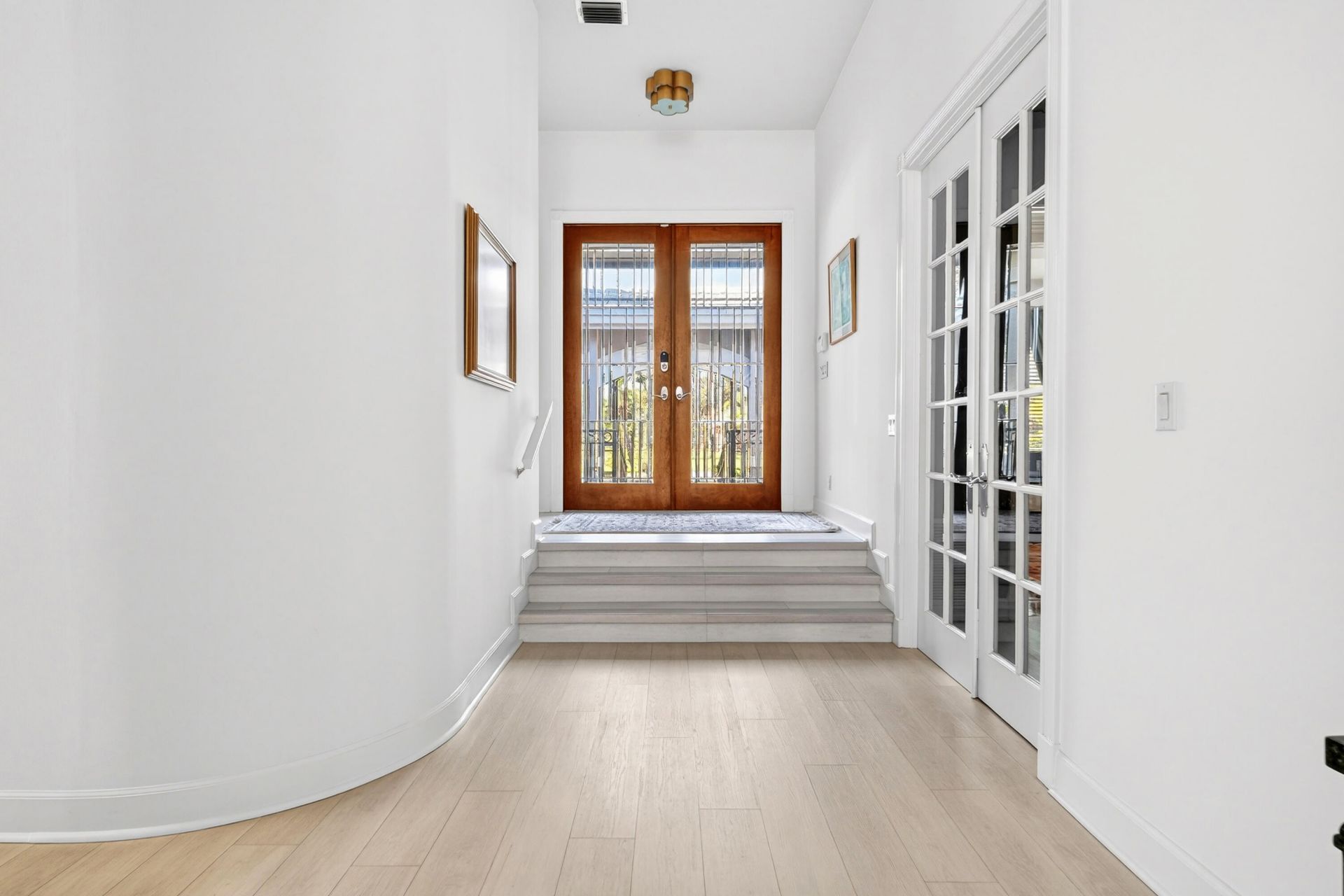 6 Cloister Circle, West Palm Beach, FL 33401 Photo