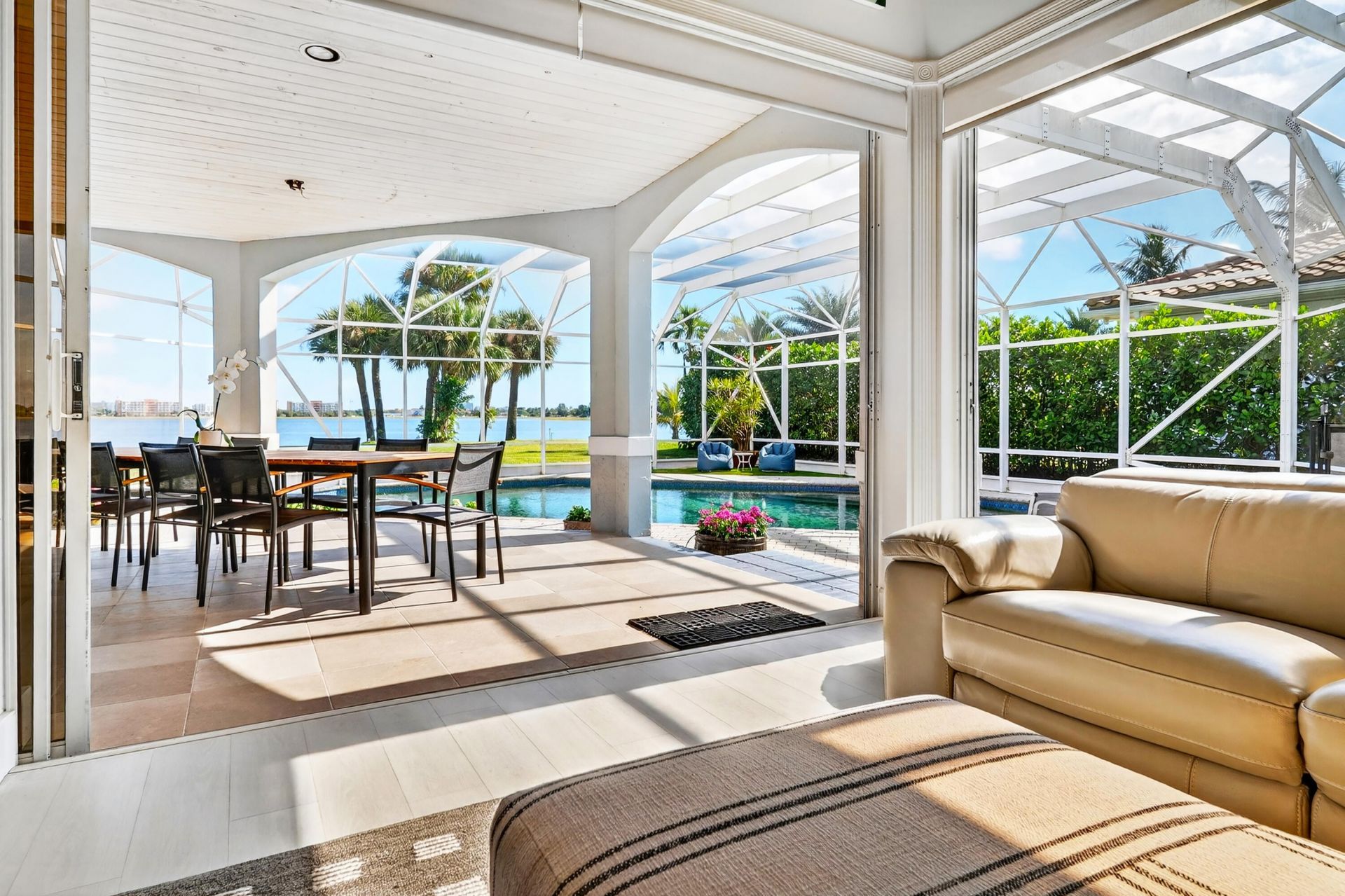 6 Cloister Circle, West Palm Beach, FL 33401 Photo