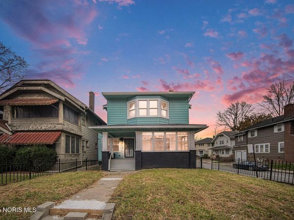 2716 Collingwood Boulevard, Toledo, OH 43610