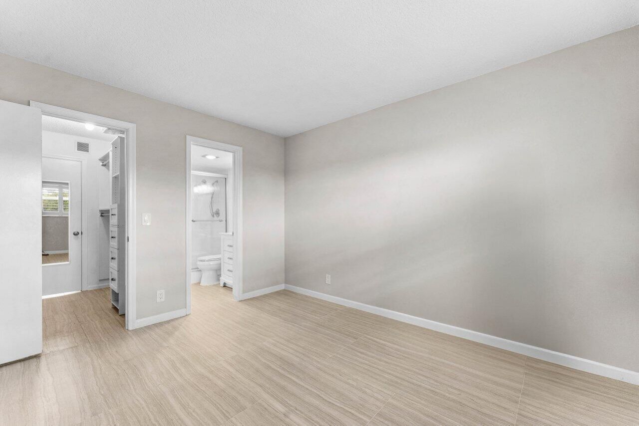 2004 S Federal Highway, Unit D403, Boynton Beach, FL 33435 Photo