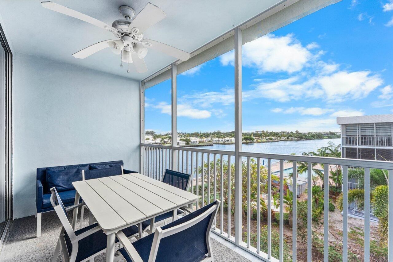 2004 S Federal Highway, Unit D403, Boynton Beach, FL 33435 Photo