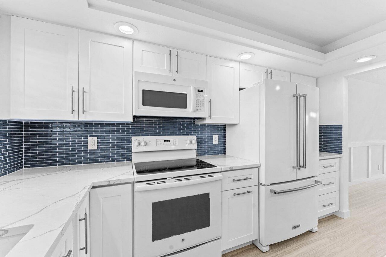 2004 S Federal Highway, Unit D403, Boynton Beach, FL 33435 Photo