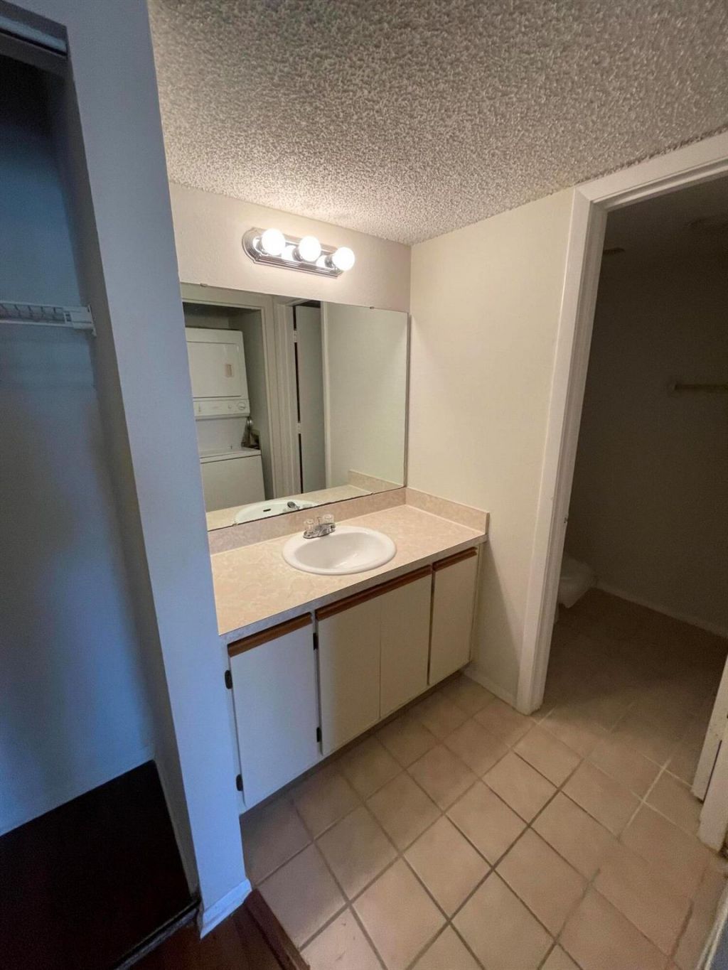 1550 SE Royal Green Circle, Unit P-203, Port Saint Lucie, FL 34952 Photo