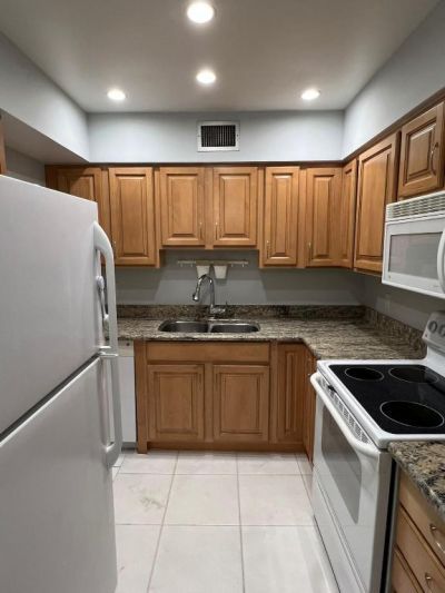 2335 SW 22nd Avenue, Unit 1030, Delray Beach, FL 33445 Photo
