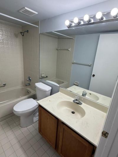 2335 SW 22nd Avenue, Unit 1030, Delray Beach, FL 33445 Photo