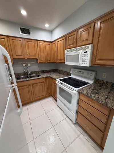 2335 SW 22nd Avenue, Unit 1030, Delray Beach, FL 33445 Photo