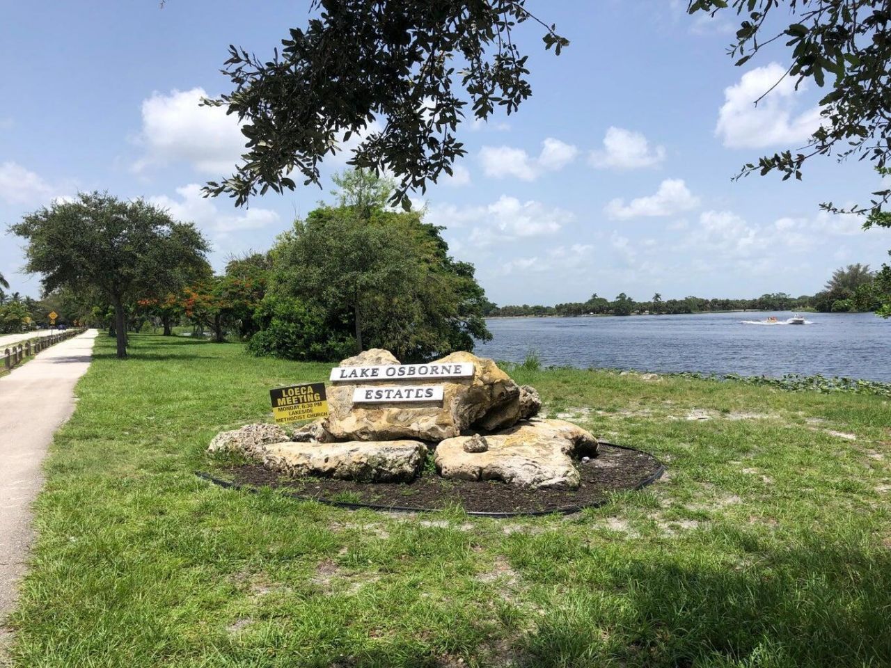 2840 Lake Osborne Drive, Unit 205, Lake Worth, FL 33461 Photo