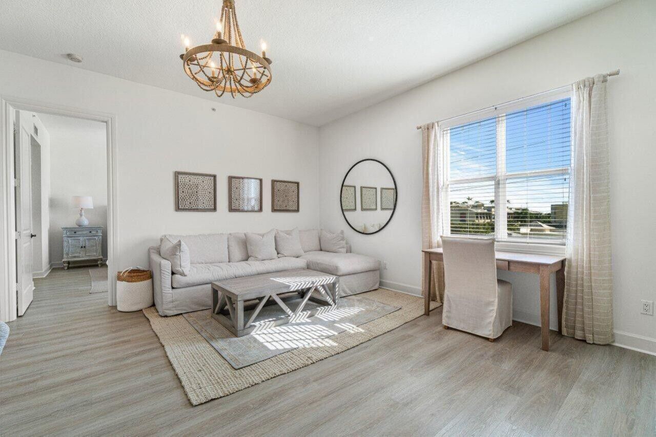 200 NE 2nd Avenue, Unit 401, Delray Beach, FL 33444 Photo