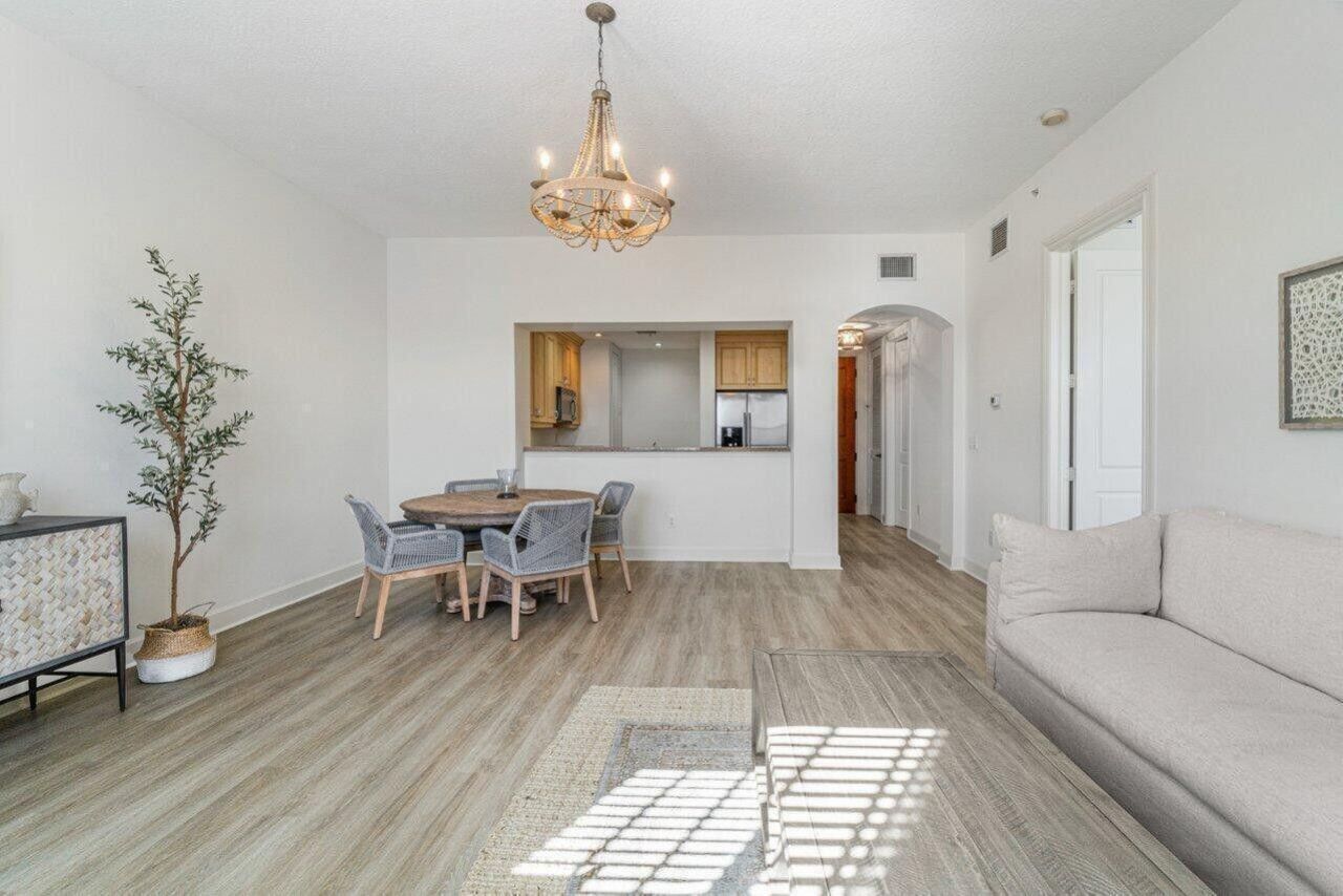 200 NE 2nd Avenue, Unit 401, Delray Beach, FL 33444 Photo